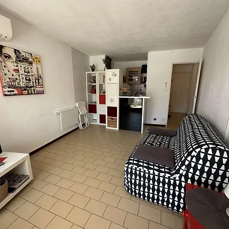 Proche Plage, Parking Prive - Fr-1-328-143 Апартаменты *